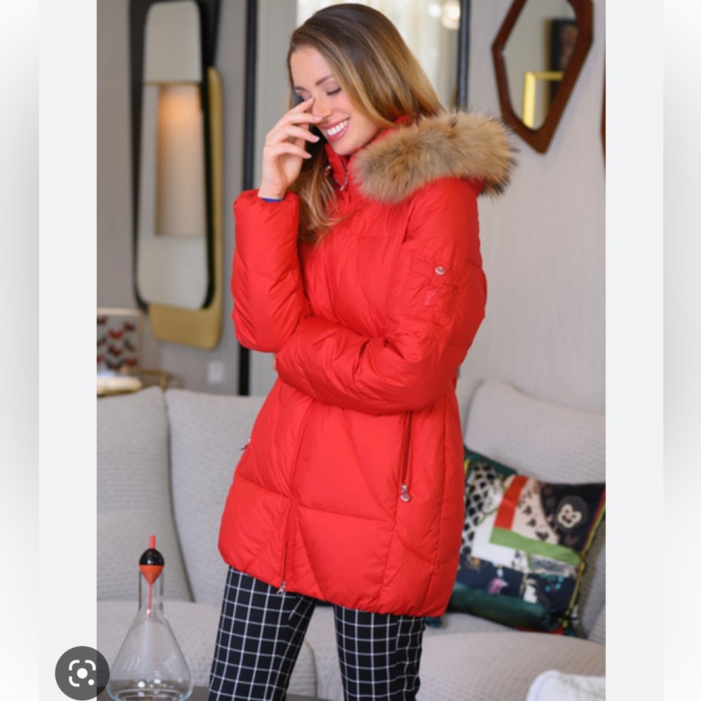 Golfino Lady Down Feathers
Jacket Size 36 (Small/Medium) Red
